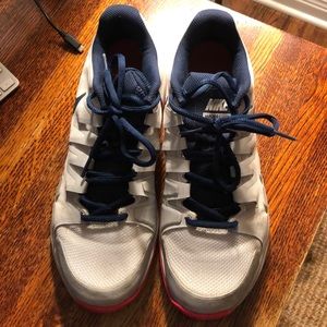 Nike Tennis Shoes